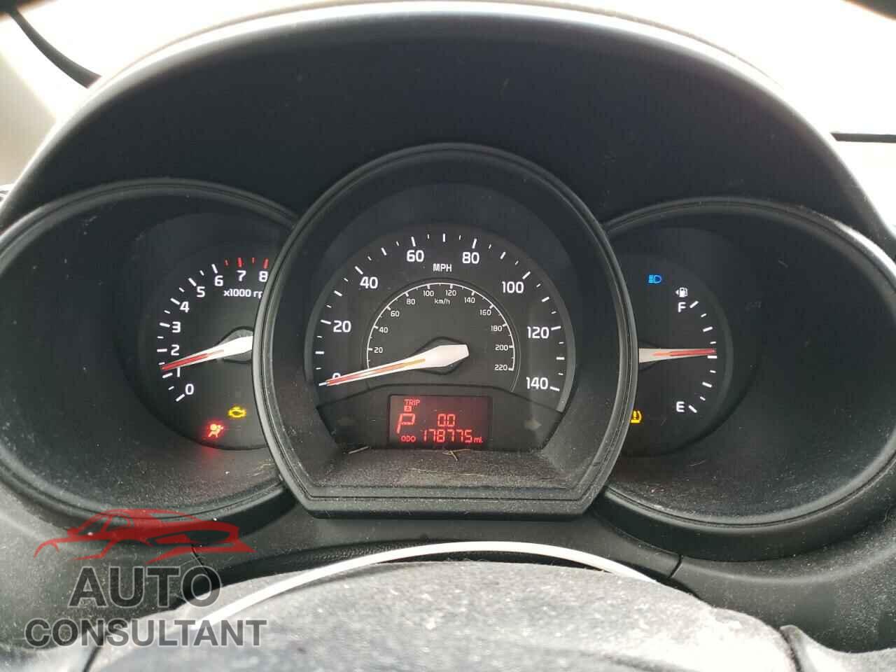 KIA RIO 2013 - KNADM4A33D6276694