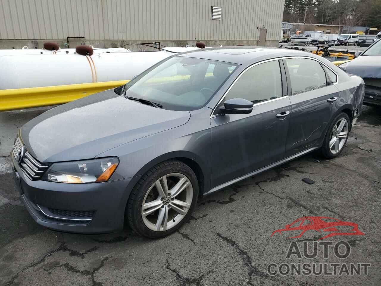 VOLKSWAGEN PASSAT 2014 - 1VWBP7A38EC018710