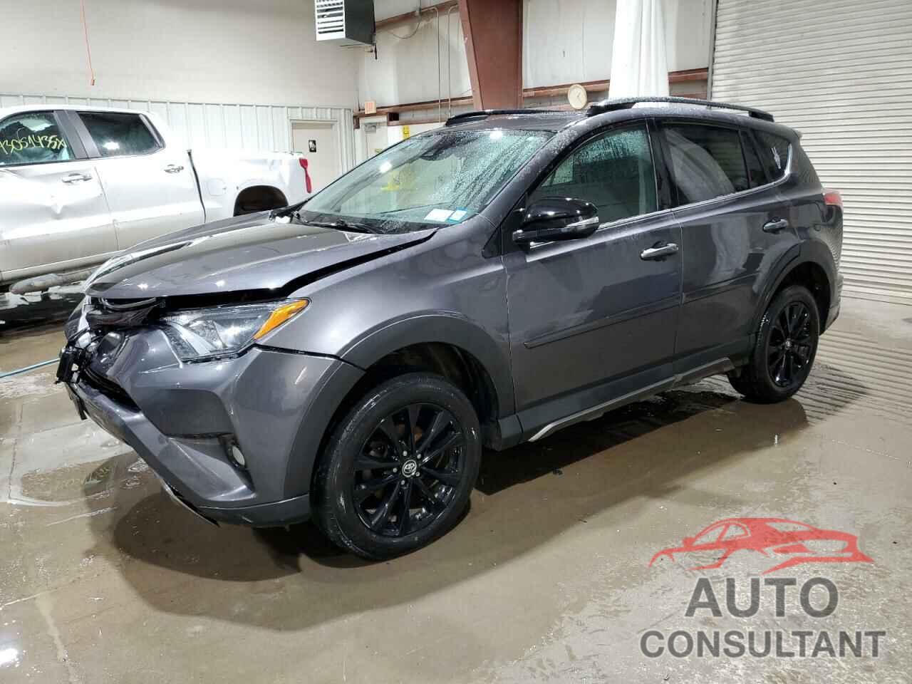 TOYOTA RAV4 2018 - 2T3RFREV2JW713168