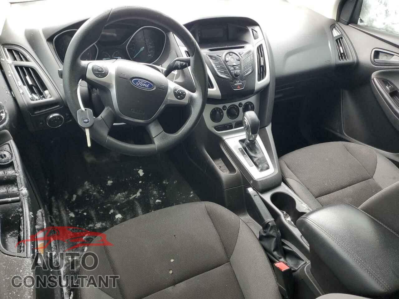 FORD FOCUS 2012 - 1FAHP3F27CL438595