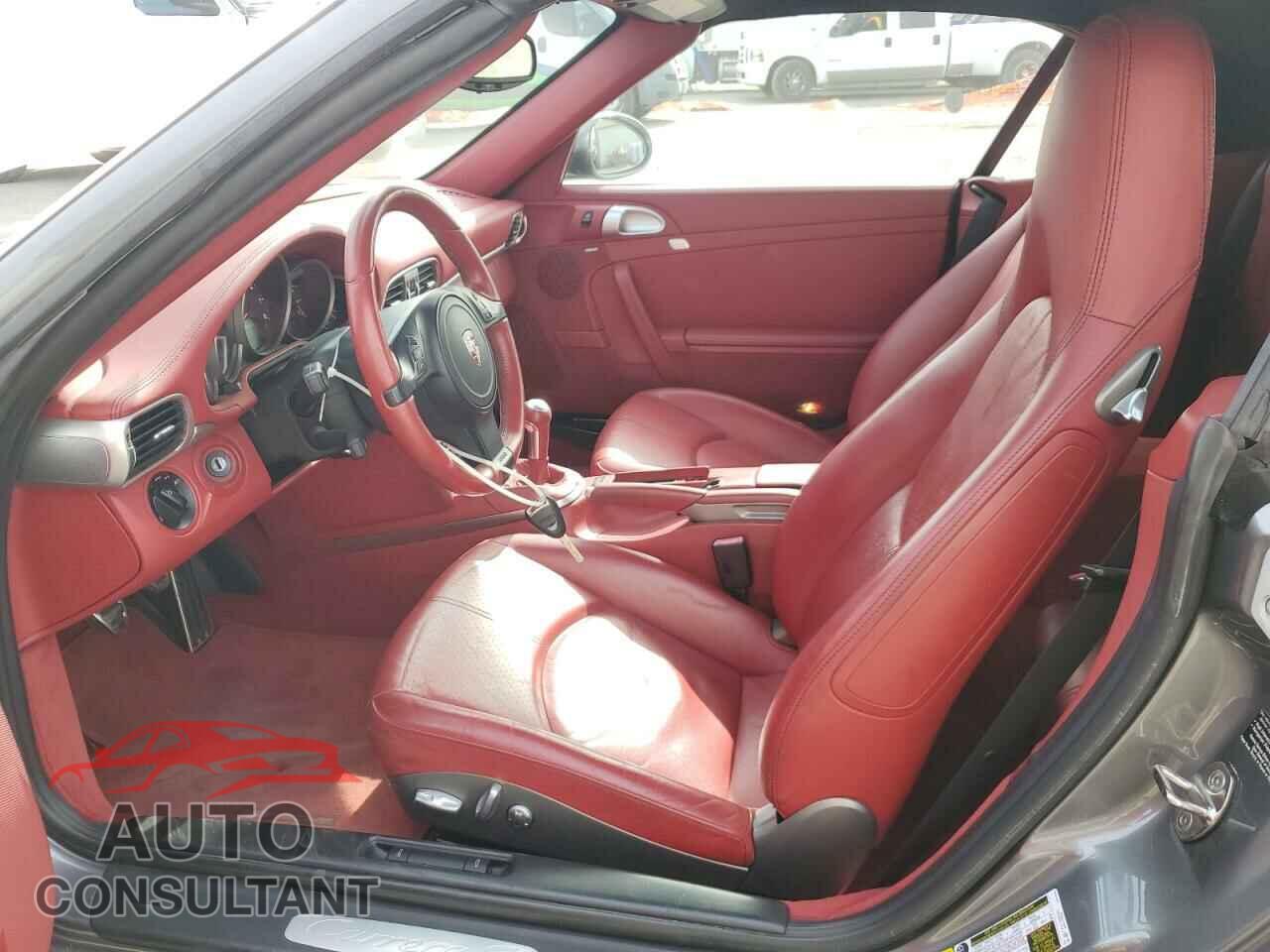 PORSCHE 911 2011 - WP0CB2A95BS755250