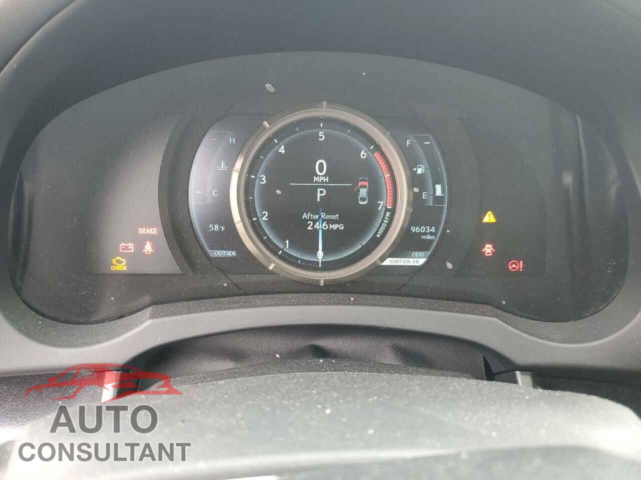 LEXUS IS 2016 - JTHBA1D25G5006900