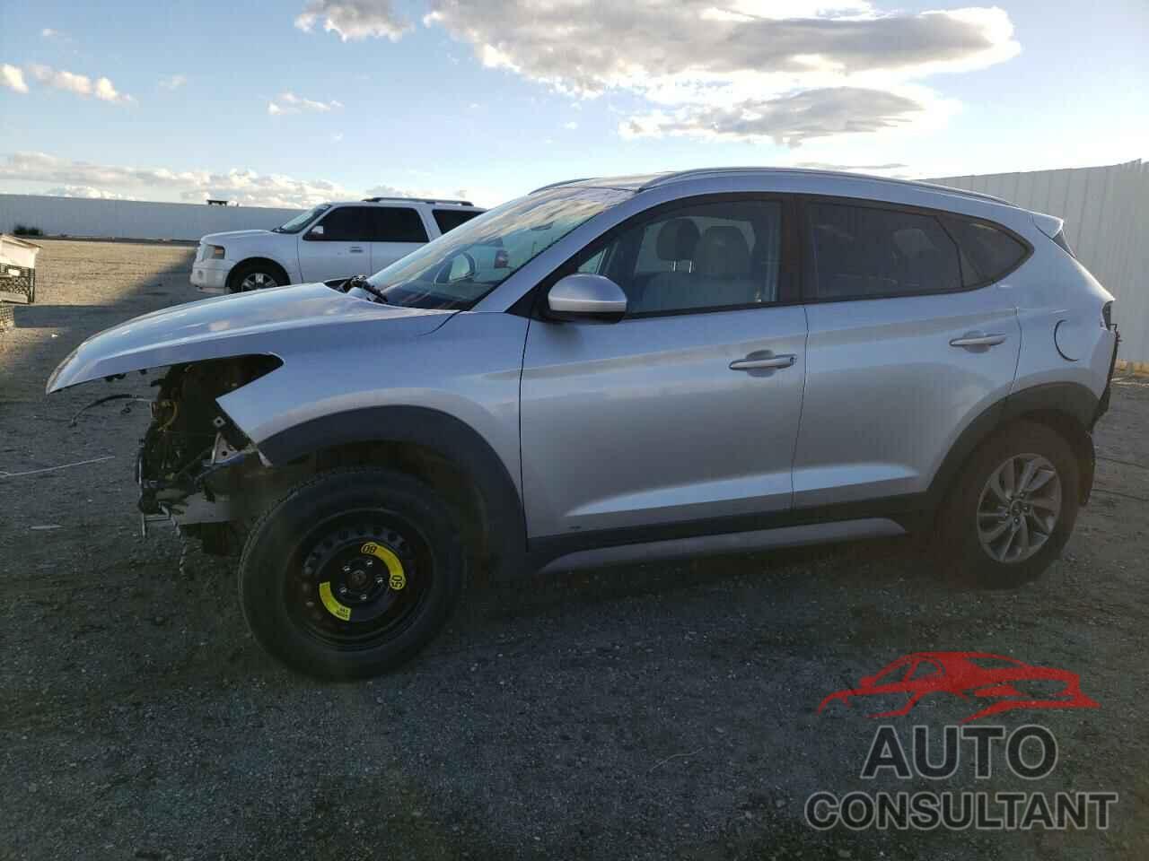 HYUNDAI TUCSON 2018 - KM8J33A47JU665711