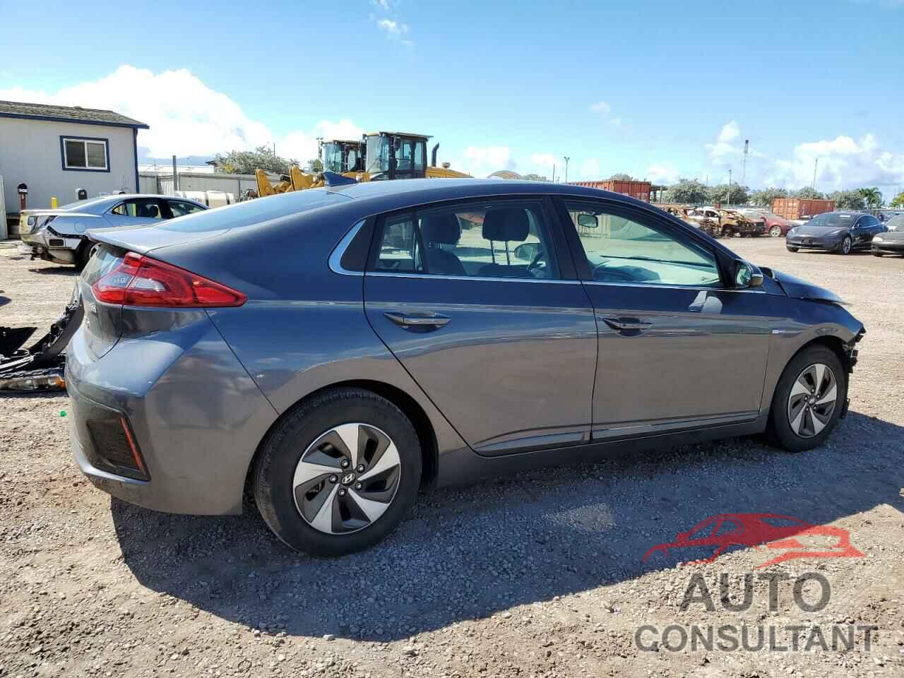 HYUNDAI IONIQ 2018 - KMHC75LC3JU067743