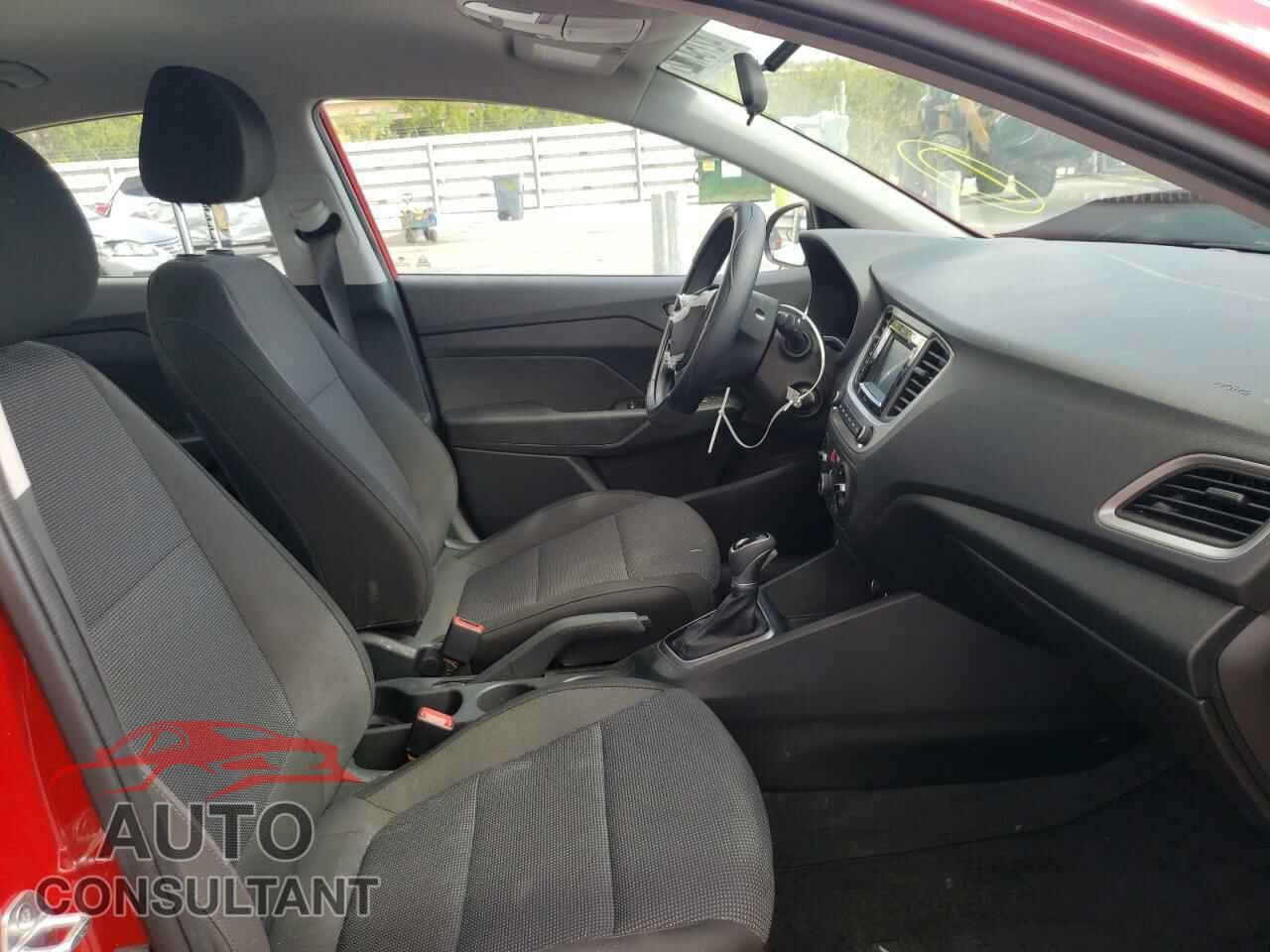 HYUNDAI ACCENT 2020 - 3KPC24A61LE115753