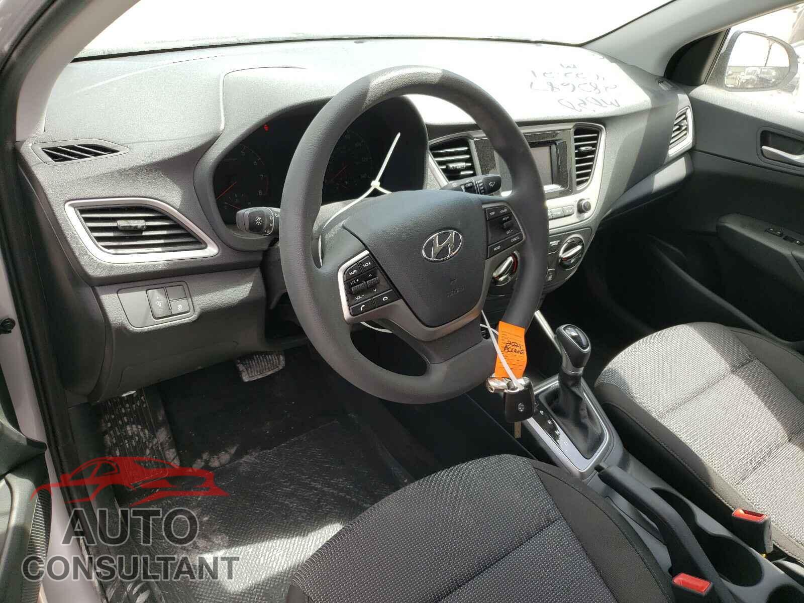HYUNDAI ACCENT 2021 - 3KPC24A60ME141472