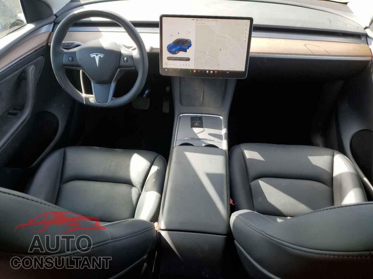 TESLA MODEL Y 2023 - 7SAYGDEE7PF671223