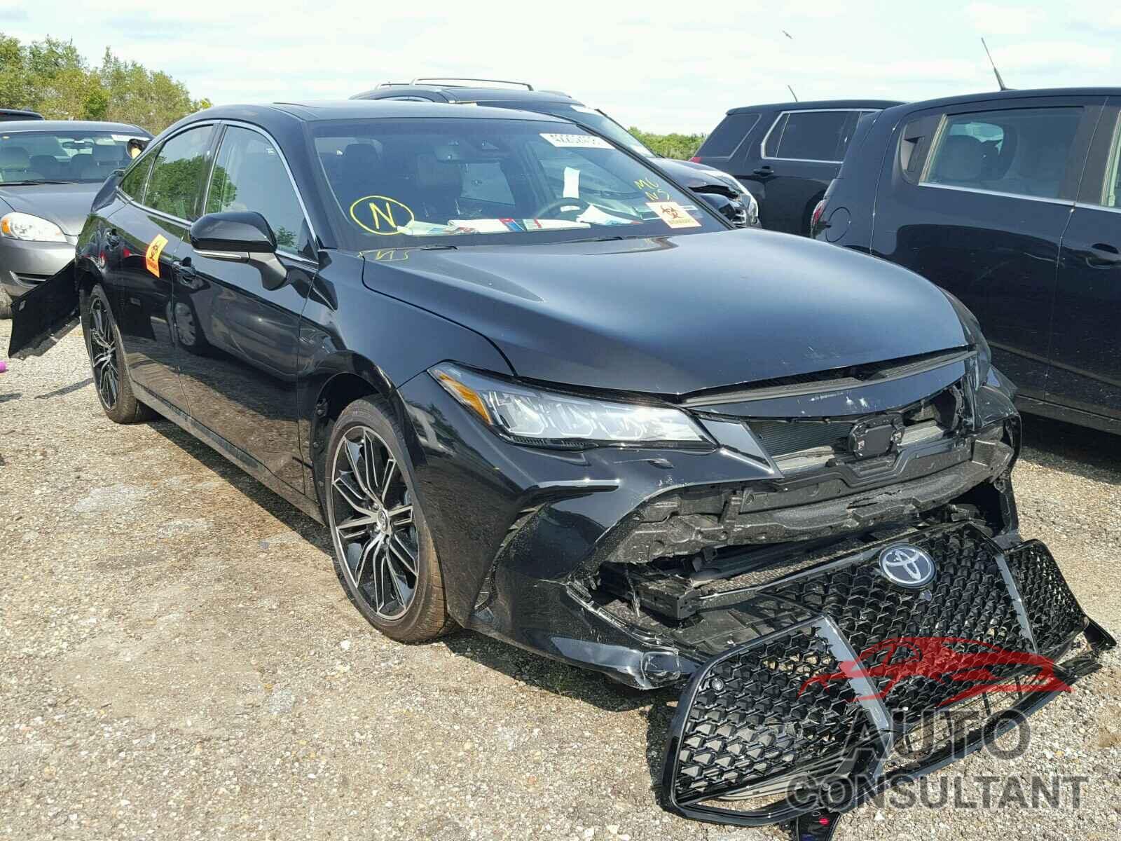 TOYOTA AVALON 2019 - 4T1BZ1FB6KU007667