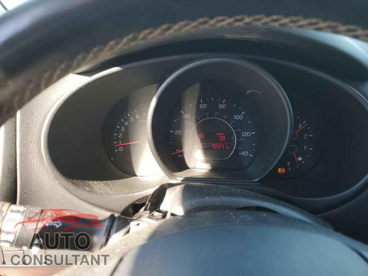 KIA SOUL 2017 - KNDJP3A59H7438112