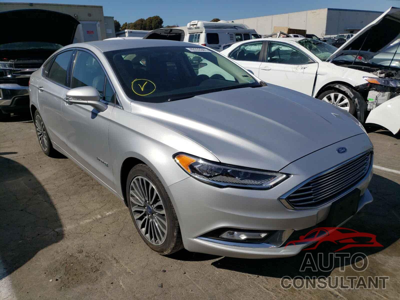 FORD FUSION 2018 - 3FA6P0RU2JR181623