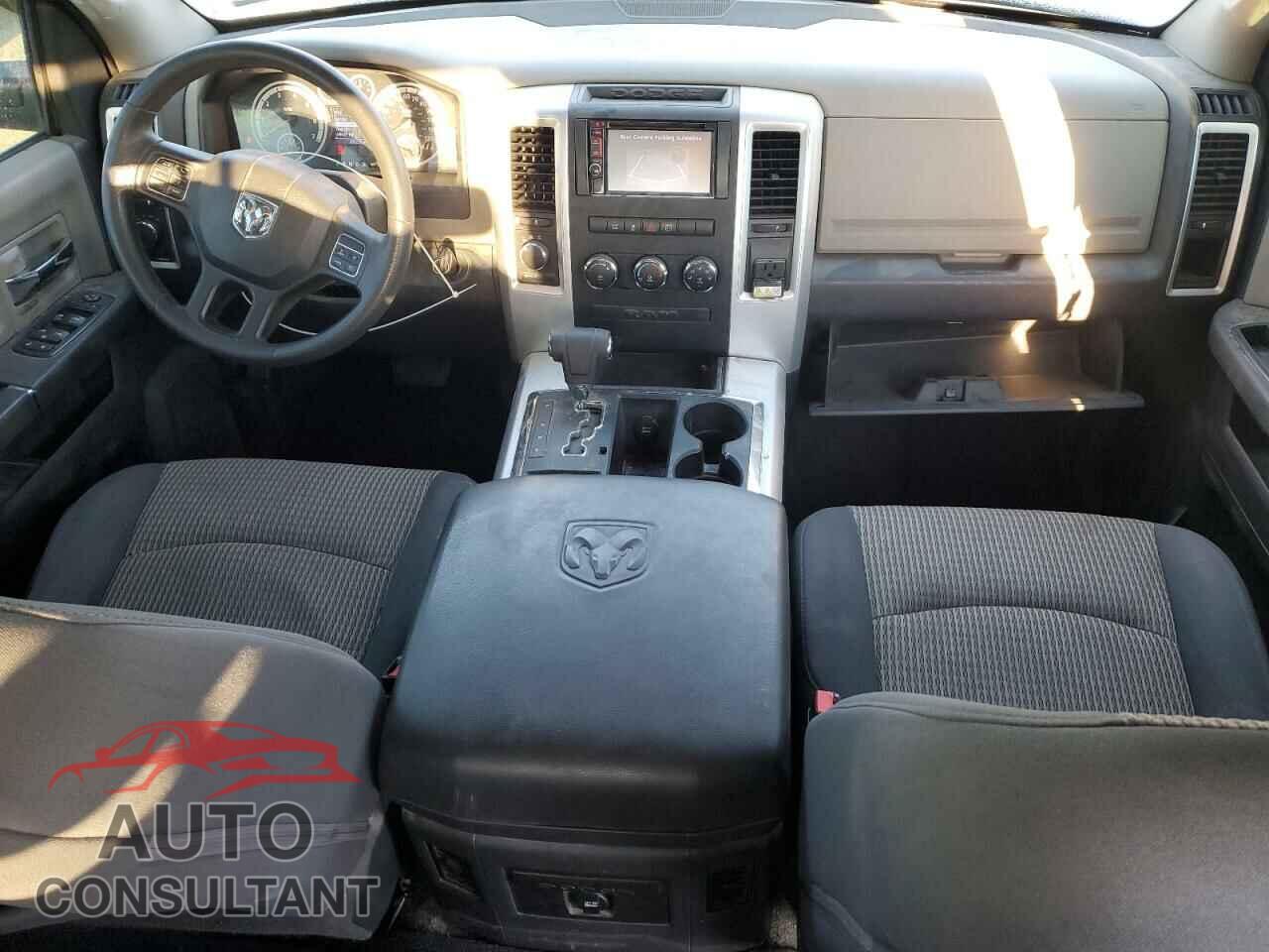 DODGE RAM 1500 2012 - 1C6RD7LT1CS311141