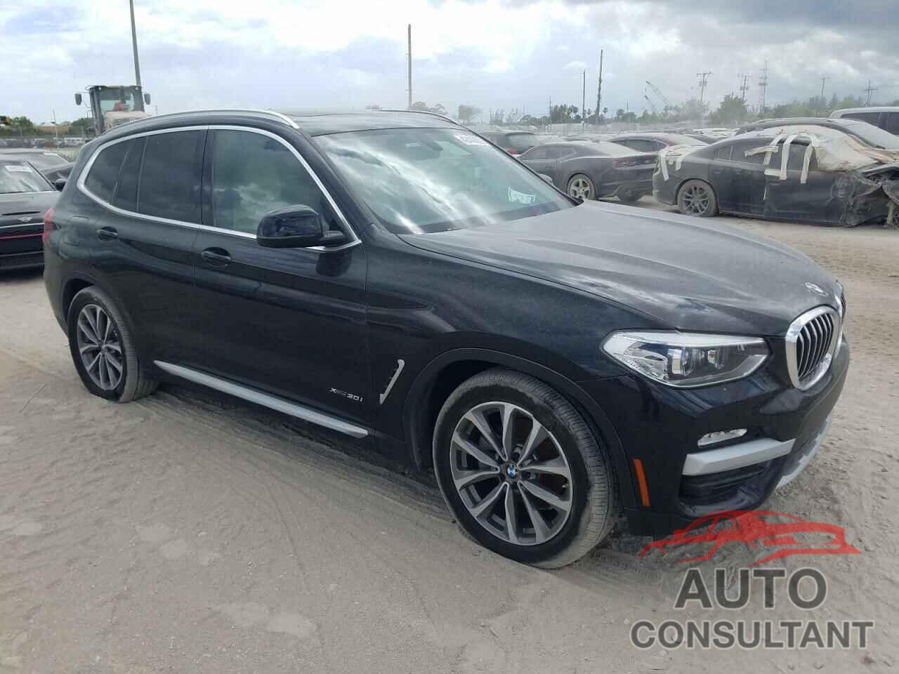 BMW X3 2018 - 5UXTR9C51JLC68801