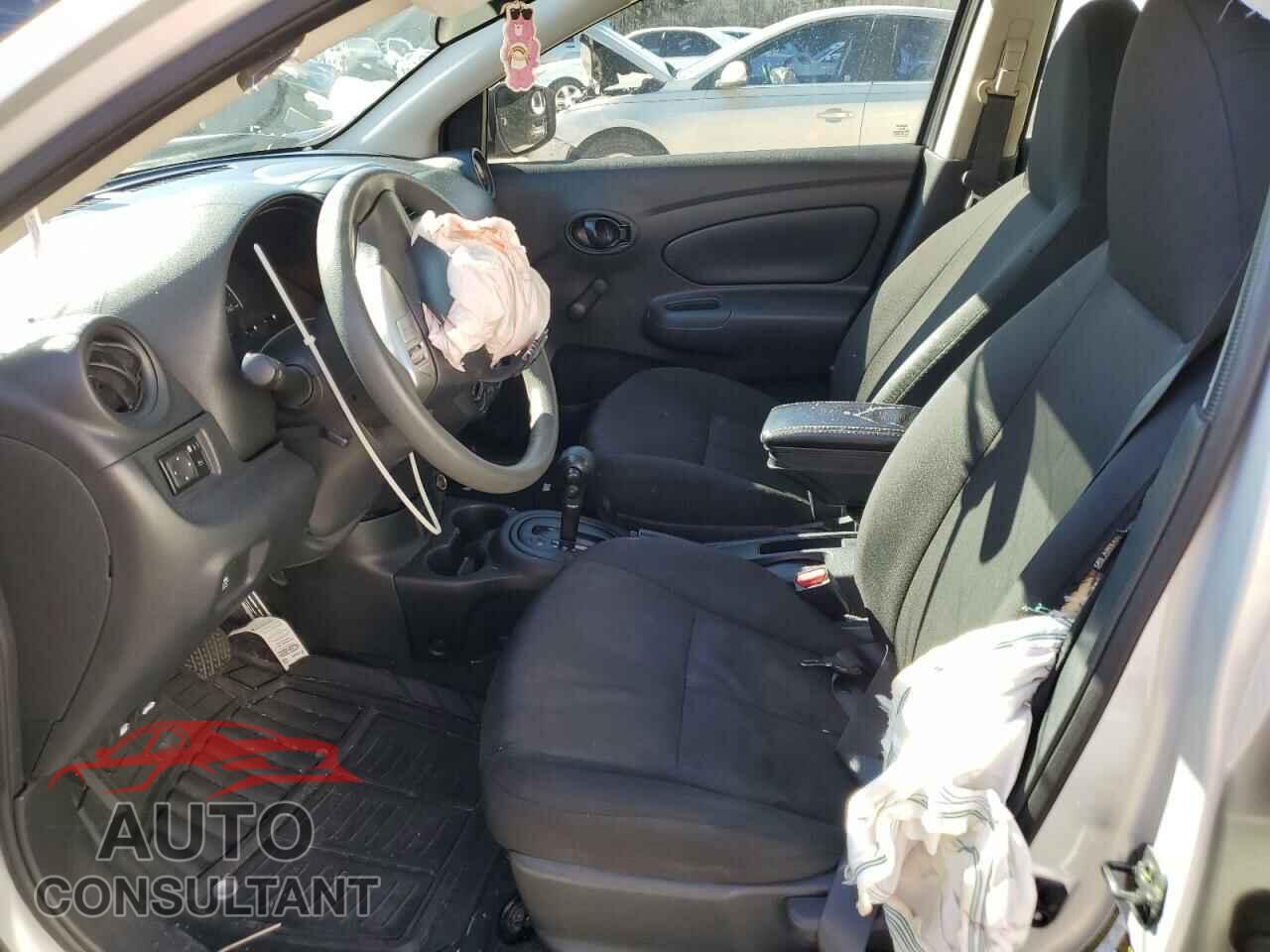 NISSAN VERSA 2017 - 3N1CN7AP3HL829228