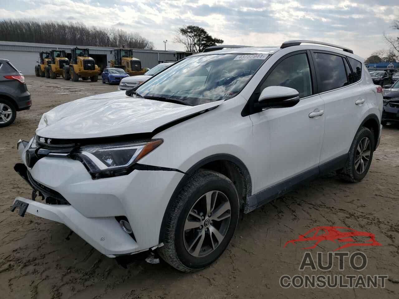 TOYOTA RAV4 2018 - JTMRFREV7JJ208211