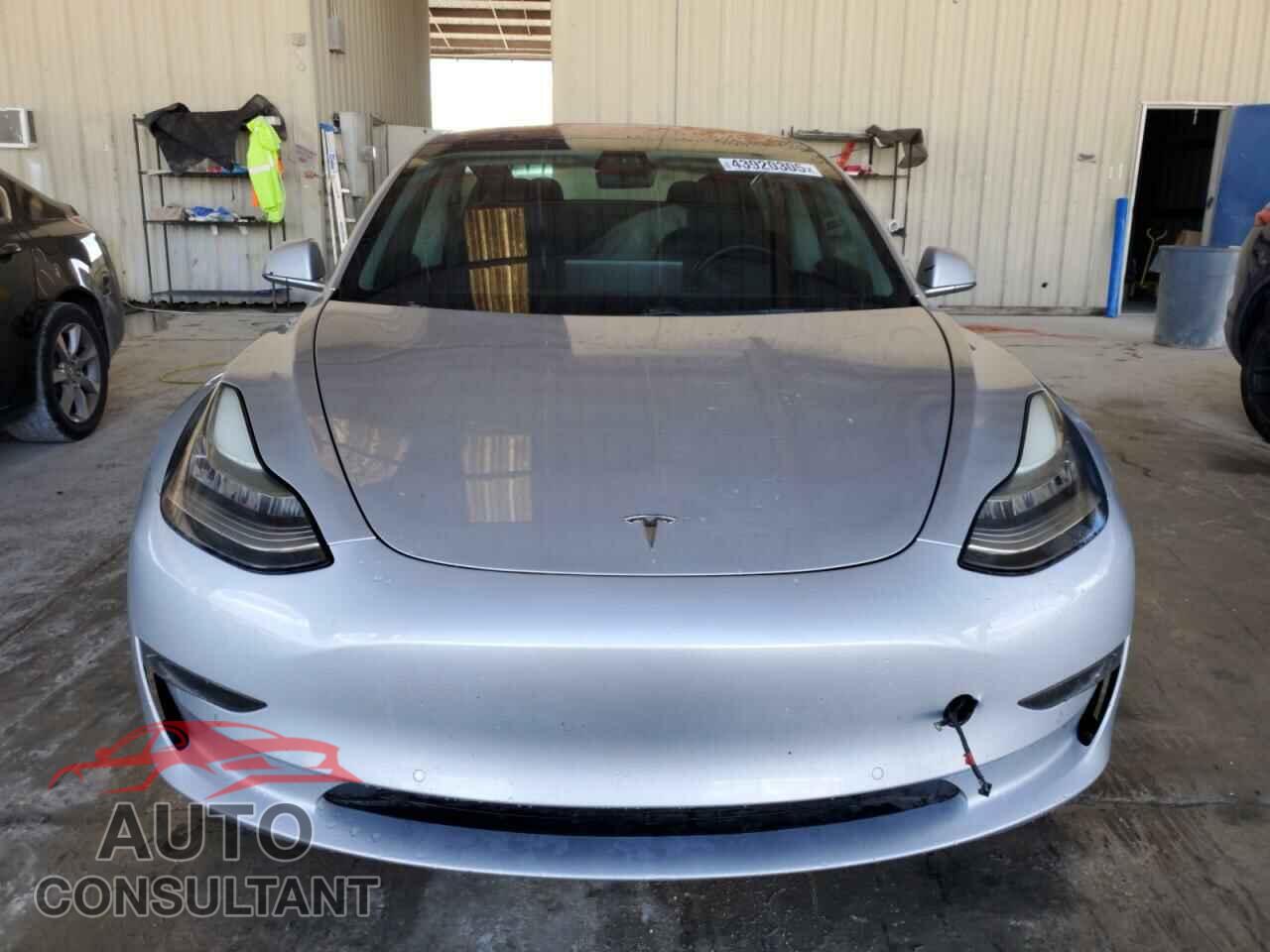 TESLA MODEL 3 2018 - 5YJ3E1EA9JF022006