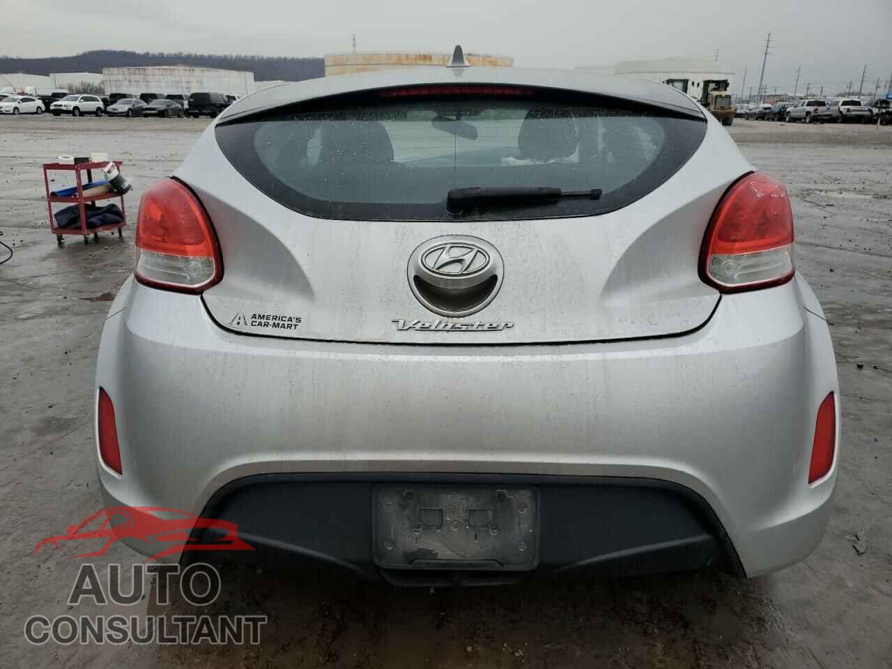 HYUNDAI VELOSTER 2013 - KMHTC6AD6DU117469