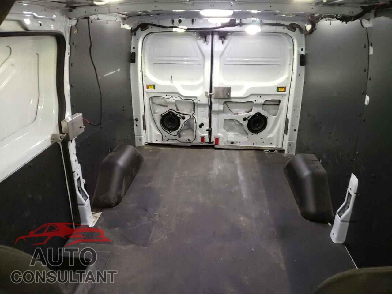 FORD TRANSIT 2017 - 1FTYR1YM3HKB37925