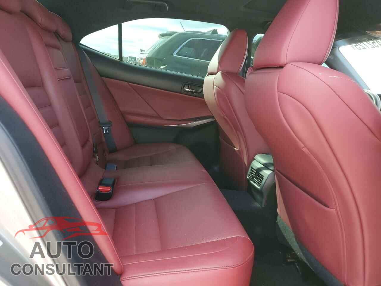 LEXUS IS 2015 - JTHBF1D29F5081499