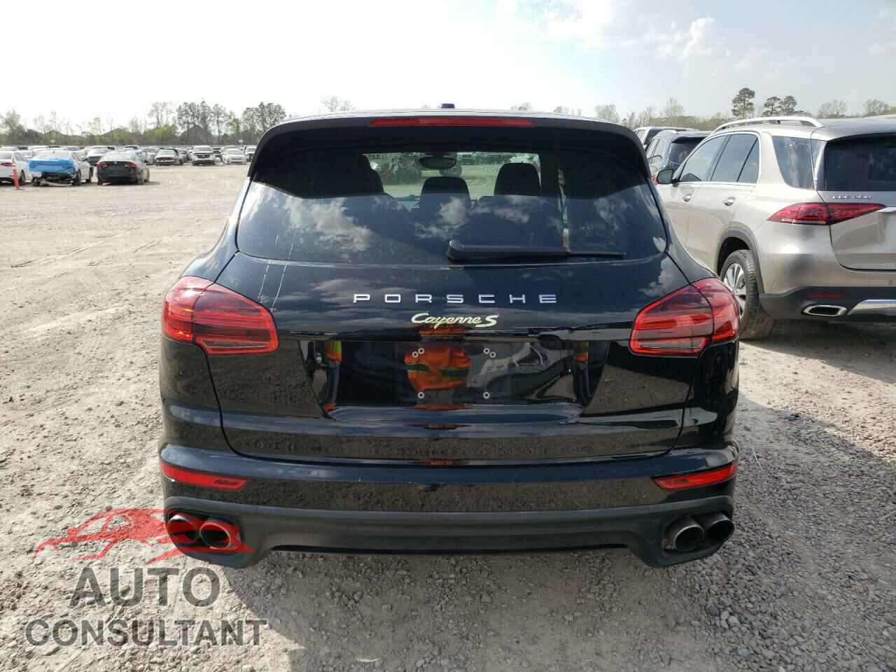 PORSCHE CAYENNE 2016 - WP1AE2A25GLA61904