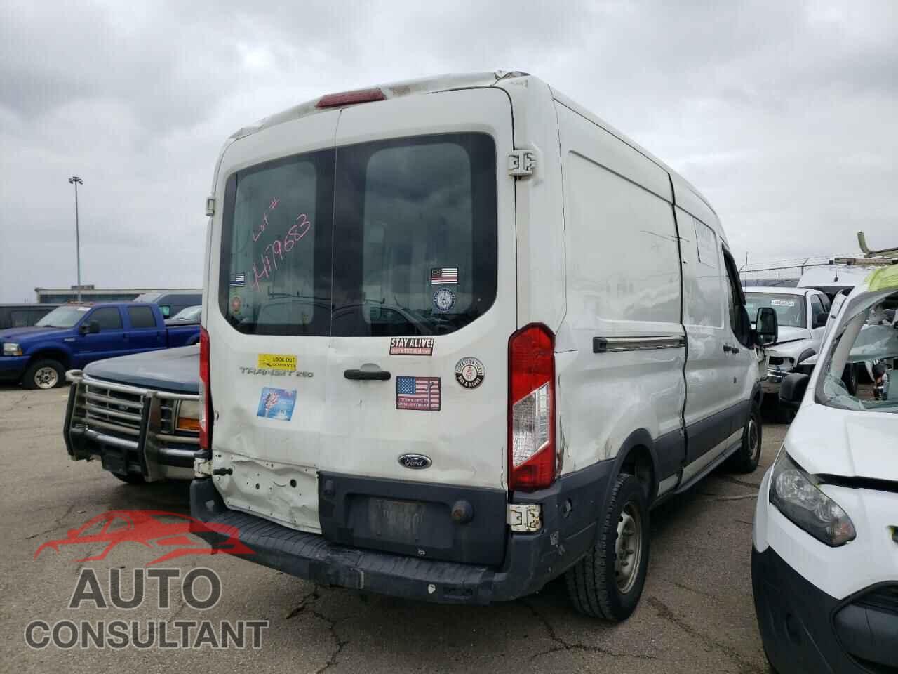 FORD TRANSIT 2017 - 1FTYR2CM0HKA21532