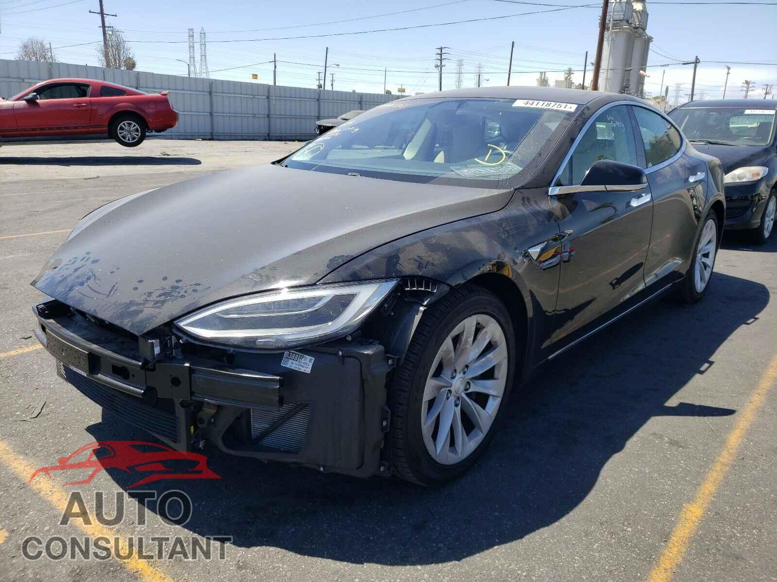 TESLA MODEL S 2017 - 5YJSA1E15HF191652