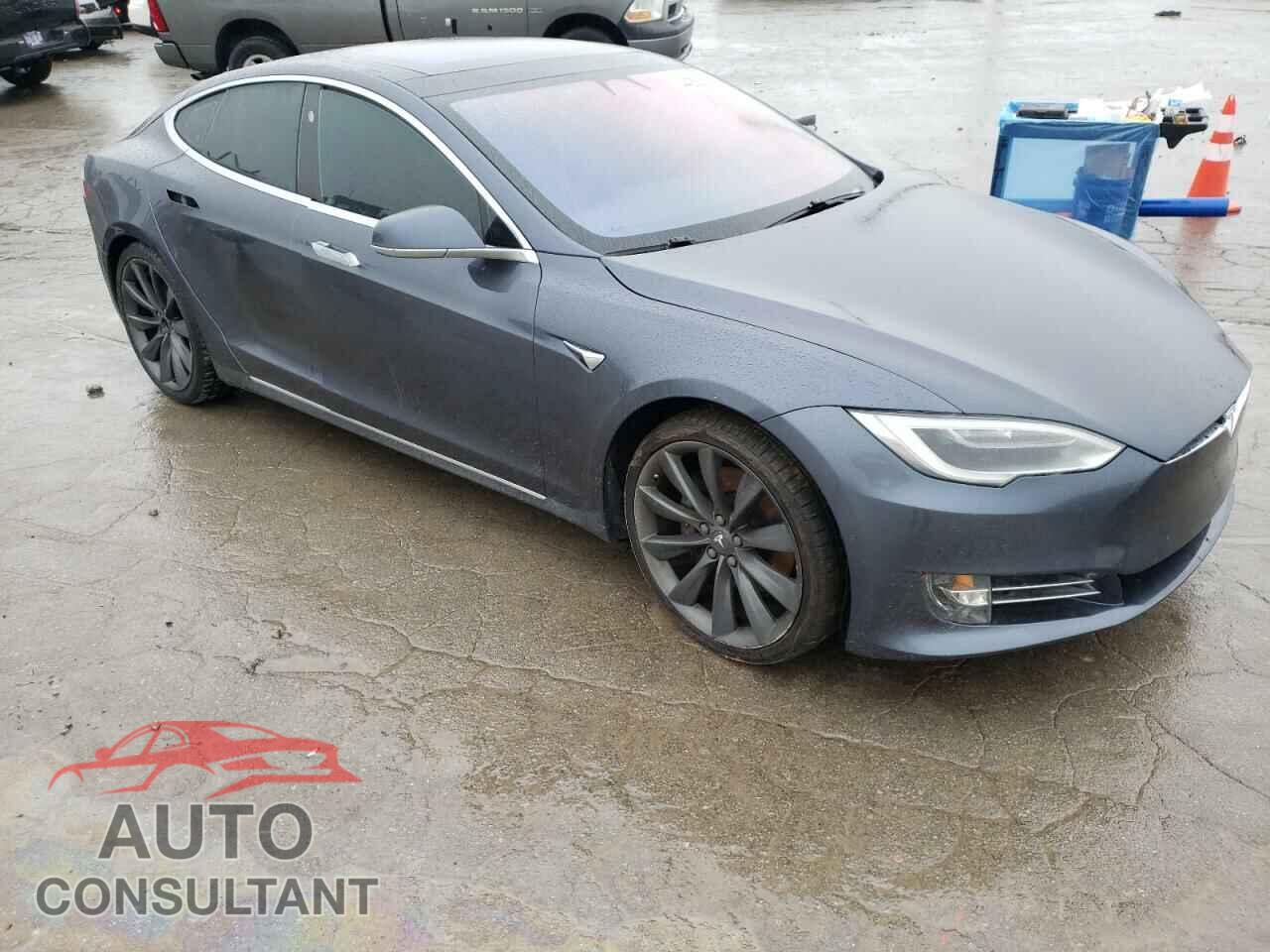 TESLA MODEL S 2017 - 5YJSA1E2XHF226825