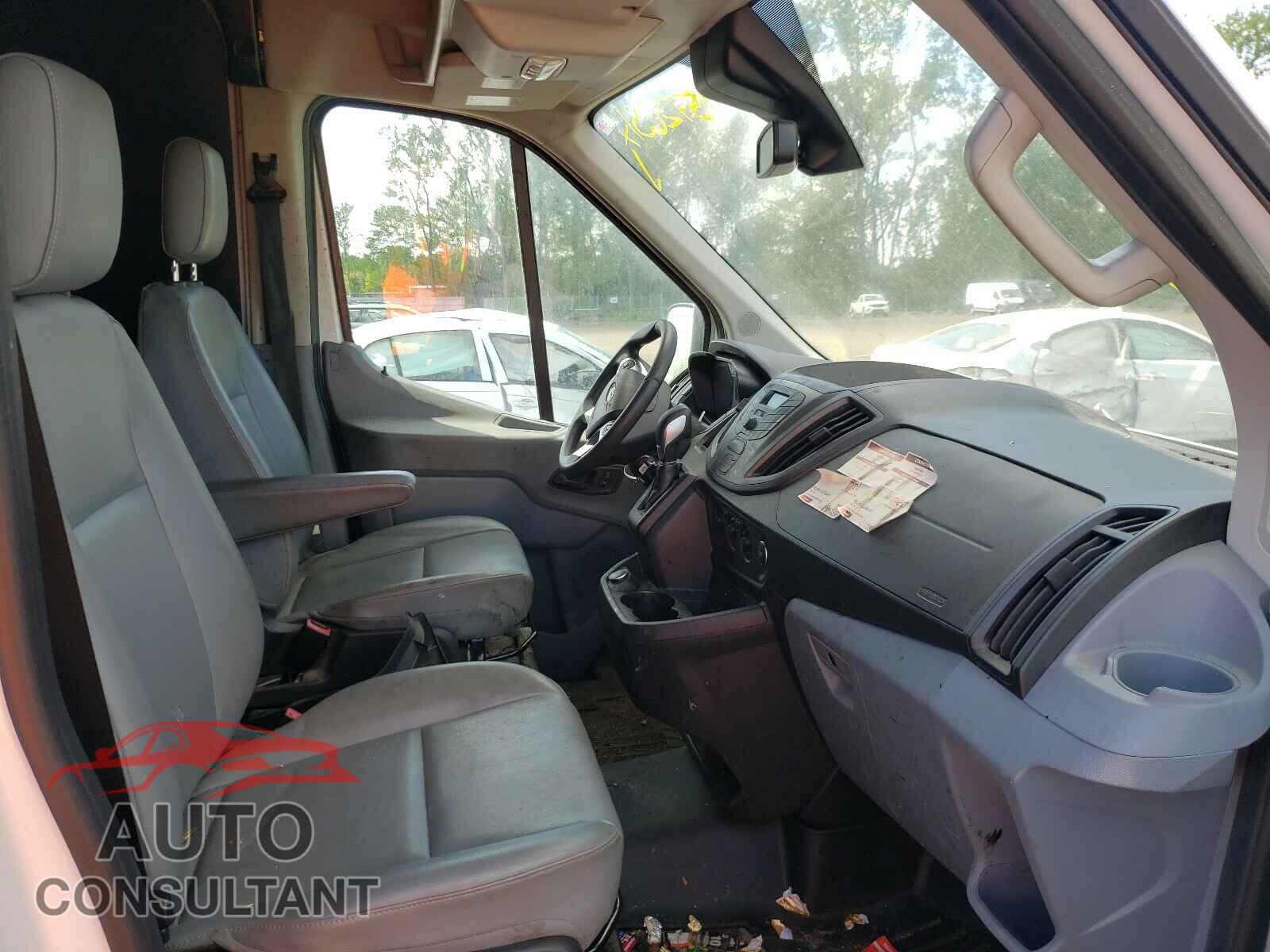 FORD TRANSIT CO 2019 - 1FTYR2CM4KKA45601