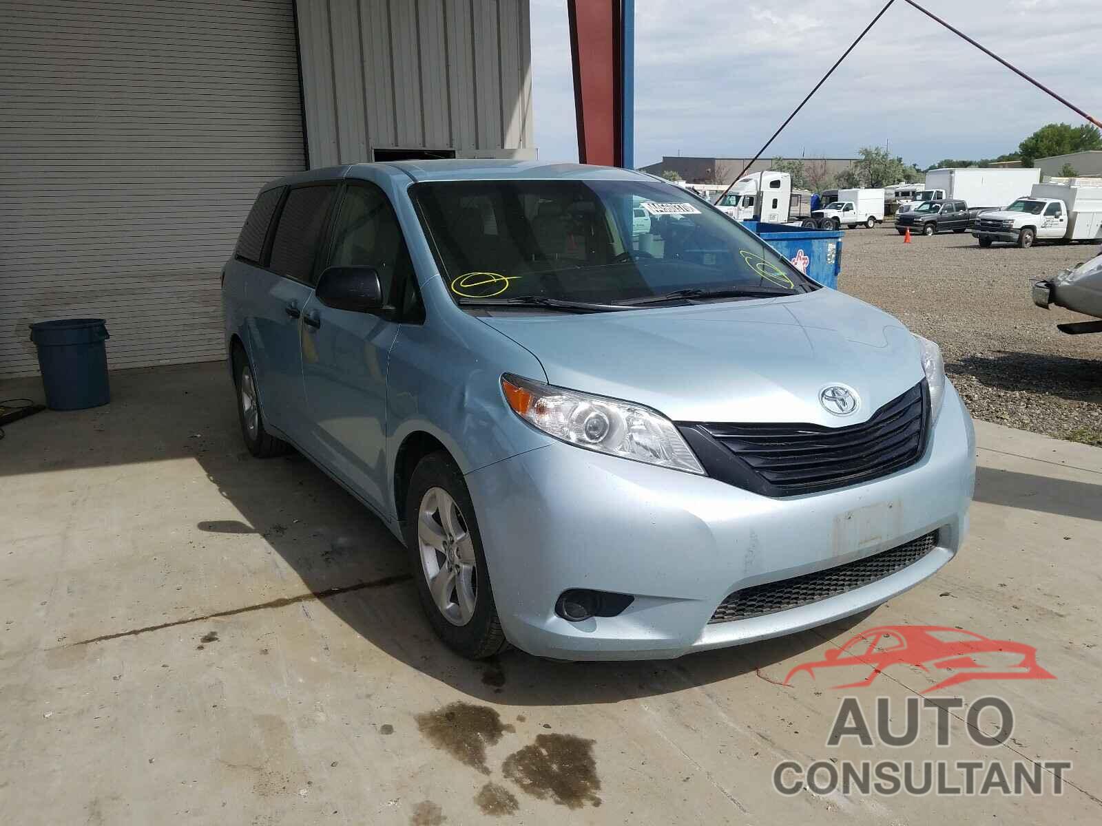 TOYOTA SIENNA 2016 - 5TDZK3DC2GS742205