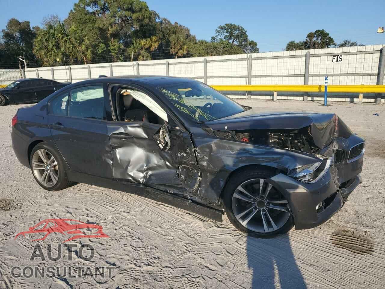 BMW 3 SERIES 2016 - WBA8E9G5XGNT87290