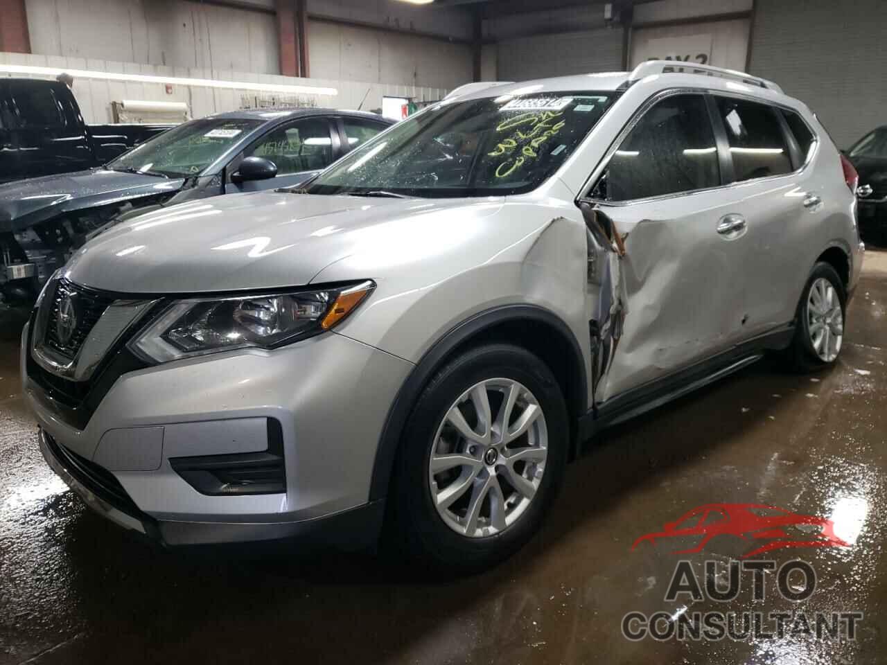 NISSAN ROGUE 2018 - 5N1AT2MT8JC813710