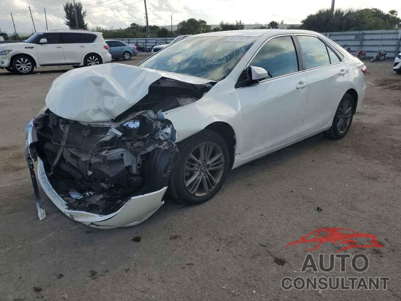 TOYOTA CAMRY 2017 - 4T1BF1FK0HU411355