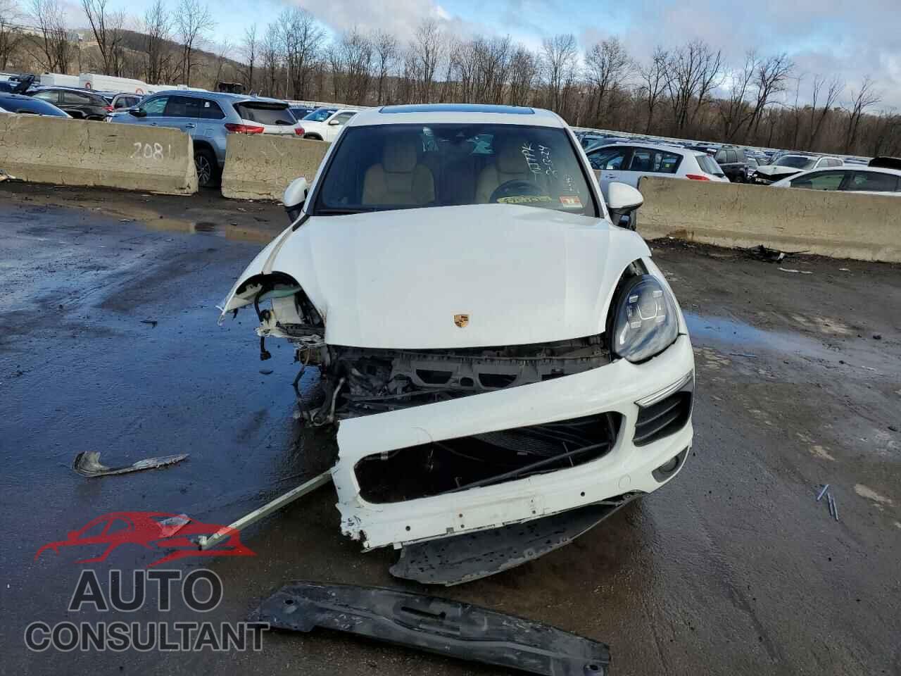 PORSCHE CAYENNE 2016 - WP1AA2A23GLA06203