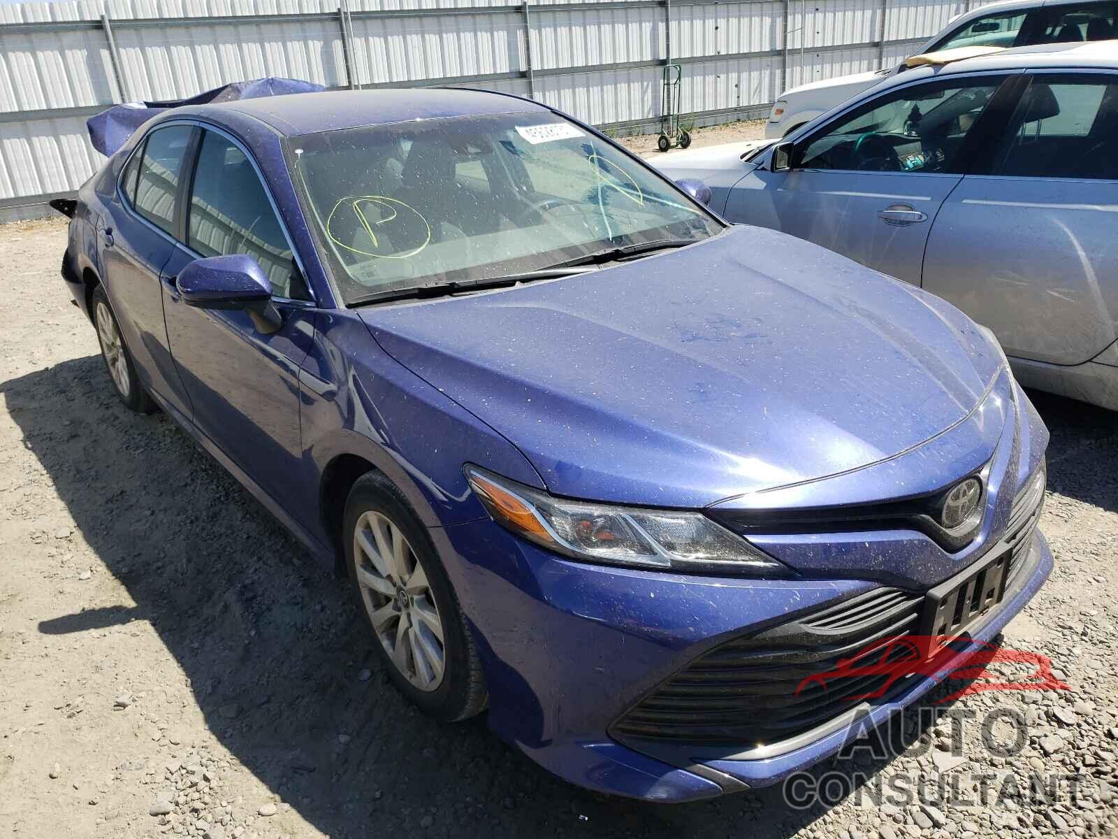 TOYOTA CAMRY 2018 - 4T1B11HK2JU674528