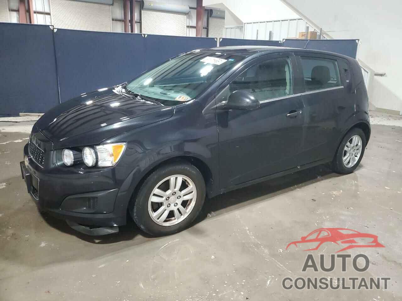 CHEVROLET SONIC 2013 - 1G1JC6SH5D4116612