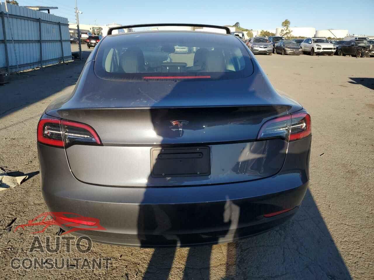 TESLA MODEL 3 2023 - 5YJ3E1EA1PF489607