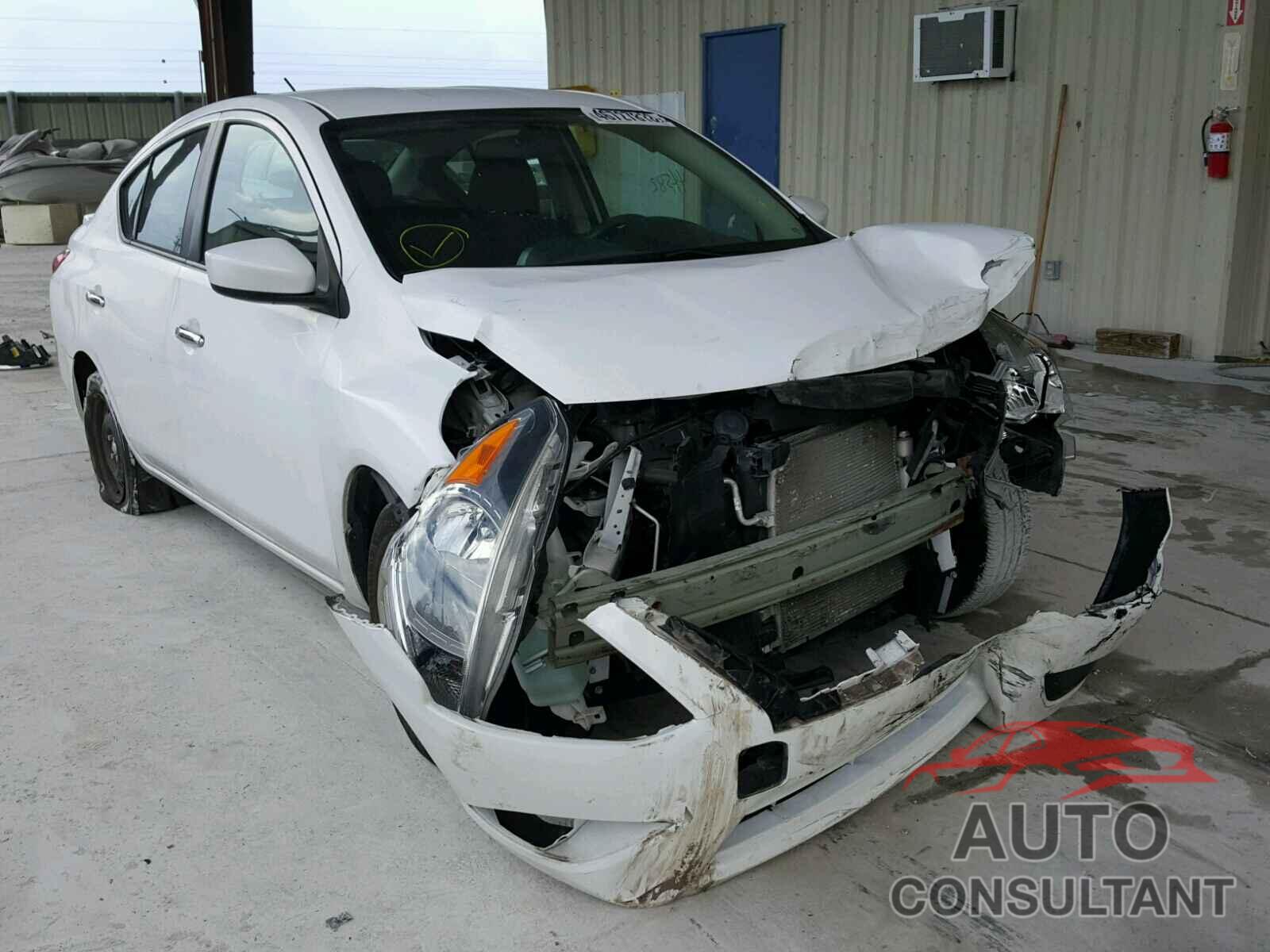 NISSAN VERSA 2015 - 3N1CN7APXFL888094