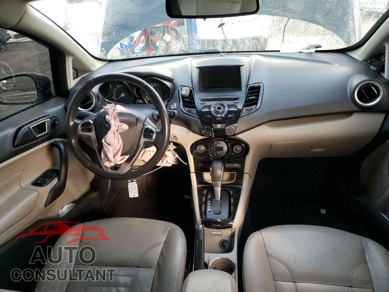 FORD FIESTA 2017 - 3FADP4CJ4HM129690
