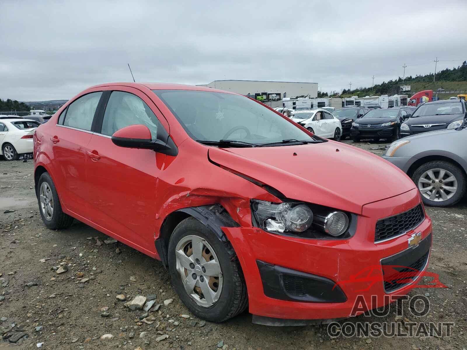 CHEVROLET SONIC 2016 - 1G1JC5SH0G4108318