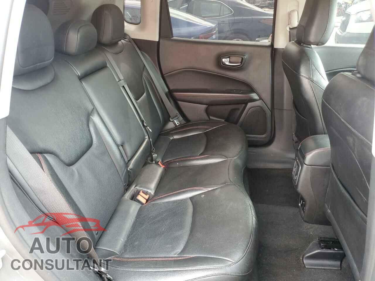JEEP COMPASS 2020 - 3C4NJDDB9LT161640