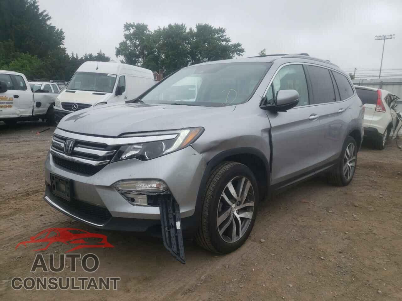 HONDA PILOT 2018 - 5FNYF6H91JB045975