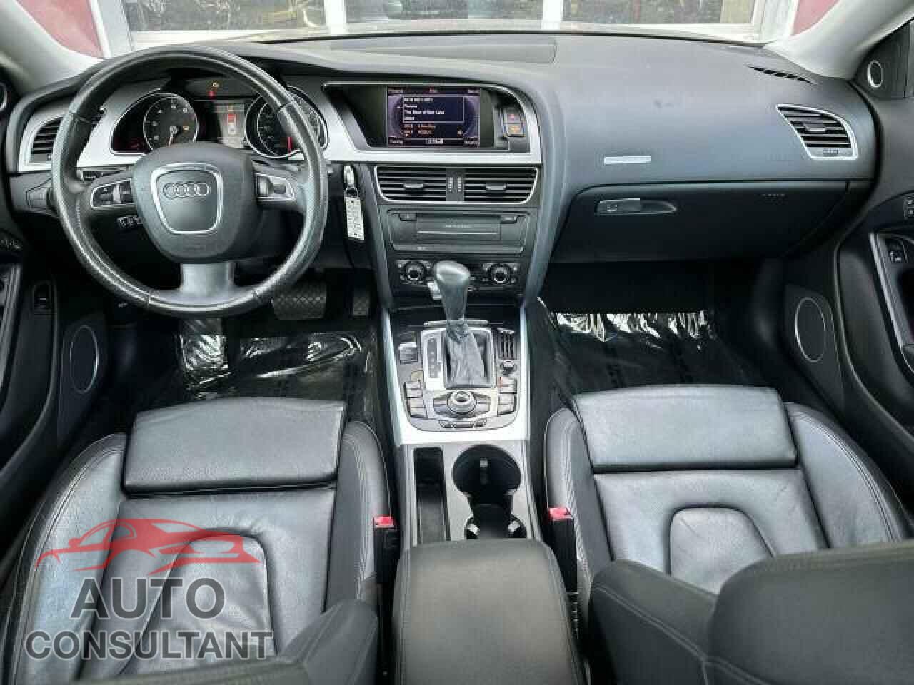 AUDI A5 2012 - WAULFAFR1CA023421