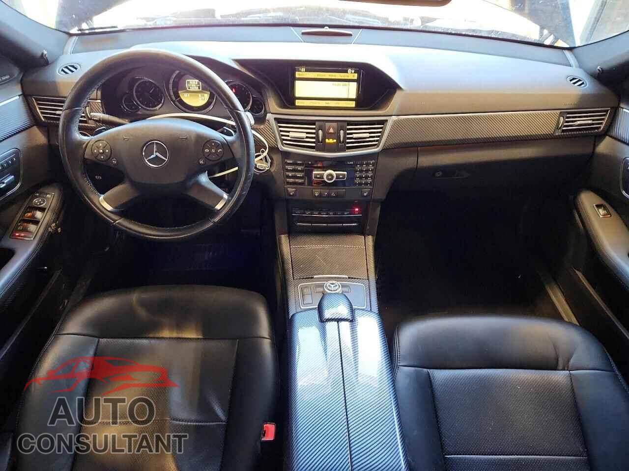 MERCEDES-BENZ E-CLASS 2012 - WDDHF8JB5CA538911