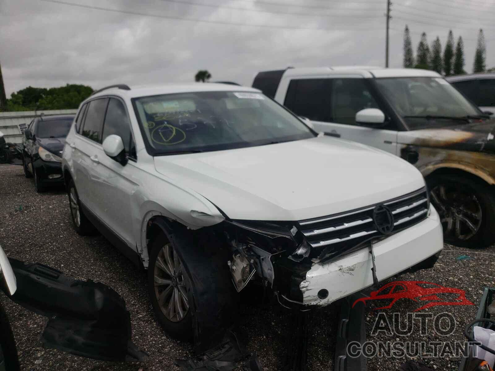 VOLKSWAGEN TIGUAN 2018 - 3VV3B7AX7JM174577