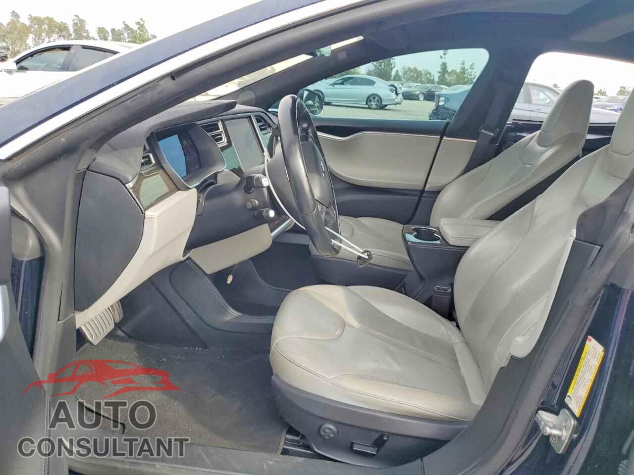 TESLA MODEL S 2014 - 5YJSA1H11EFP55806