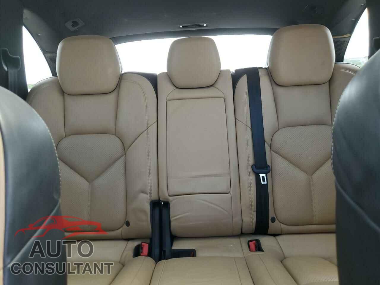 PORSCHE CAYENNE 2016 - WP1AE2A20GLA16112