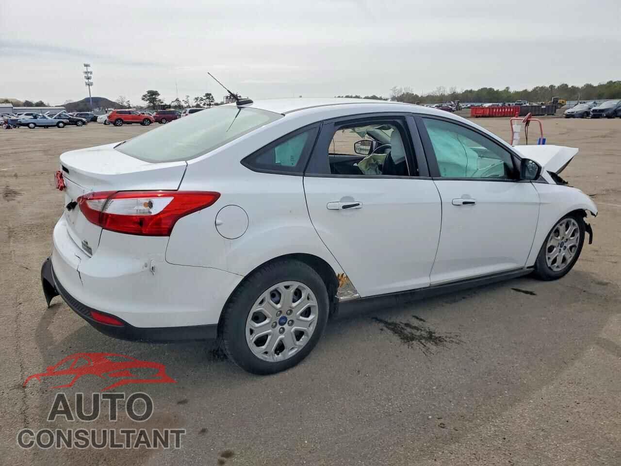 FORD FOCUS 2012 - 1FAHP3F29CL124429