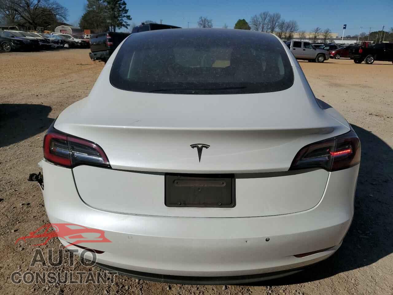 TESLA MODEL 3 2021 - 5YJ3E1EA7MF093449