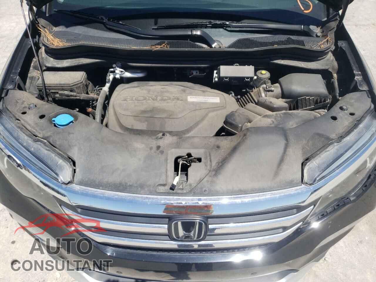 HONDA PILOT 2016 - 5FNYF6H66GB065962