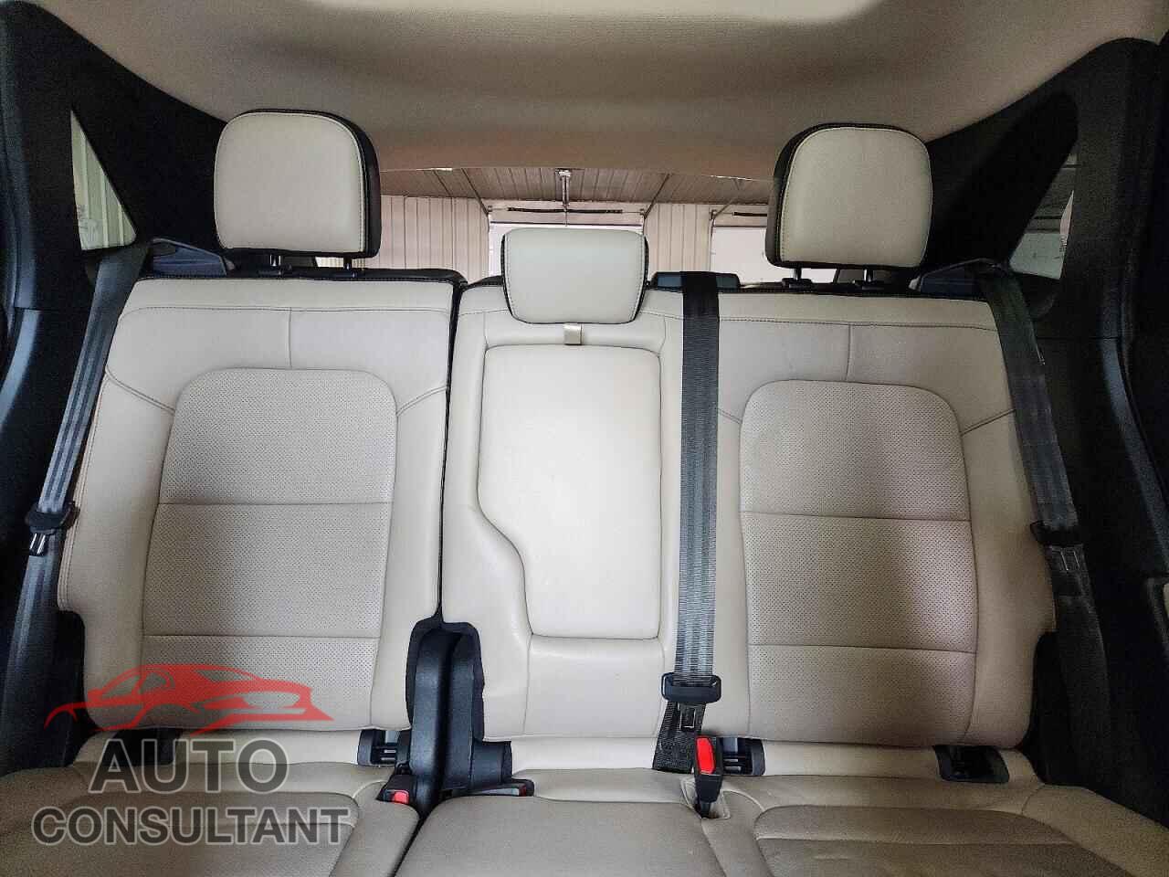 FORD ESCAPE 2020 - 1FMCU9J94LUA49620