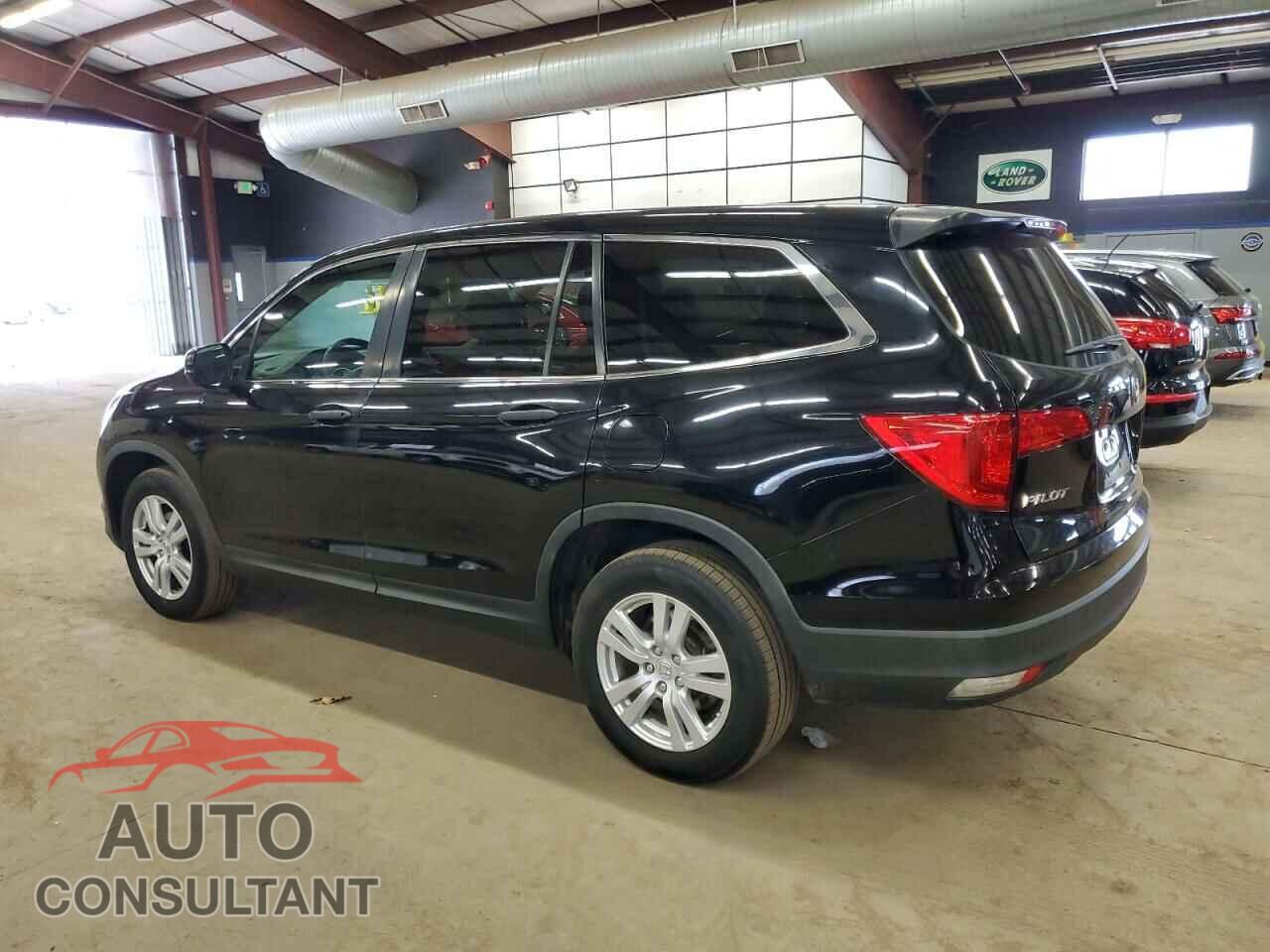 HONDA PILOT 2017 - 5FNYF6H1XHB020934